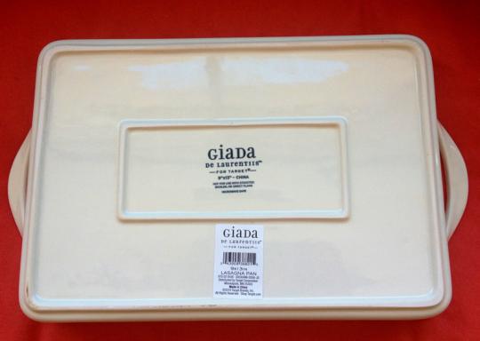 Giada De Laurentiis Ceramic 9x13 Inch Lasagna Pan bottom view