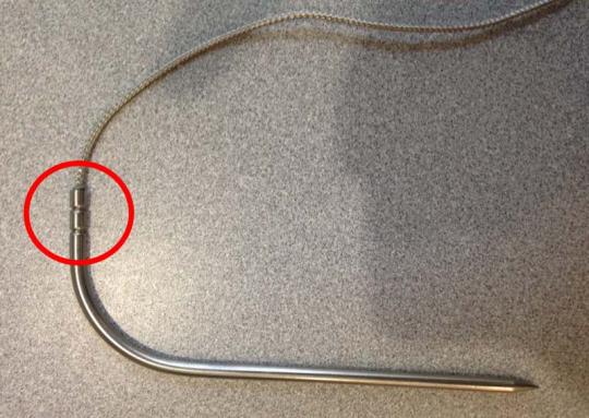 Recalled probes have only two crimps where connected to the braided cable.
