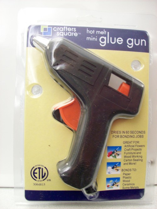 Picture of Recalled Crafters Square Hot Melt Mini Glue Gun