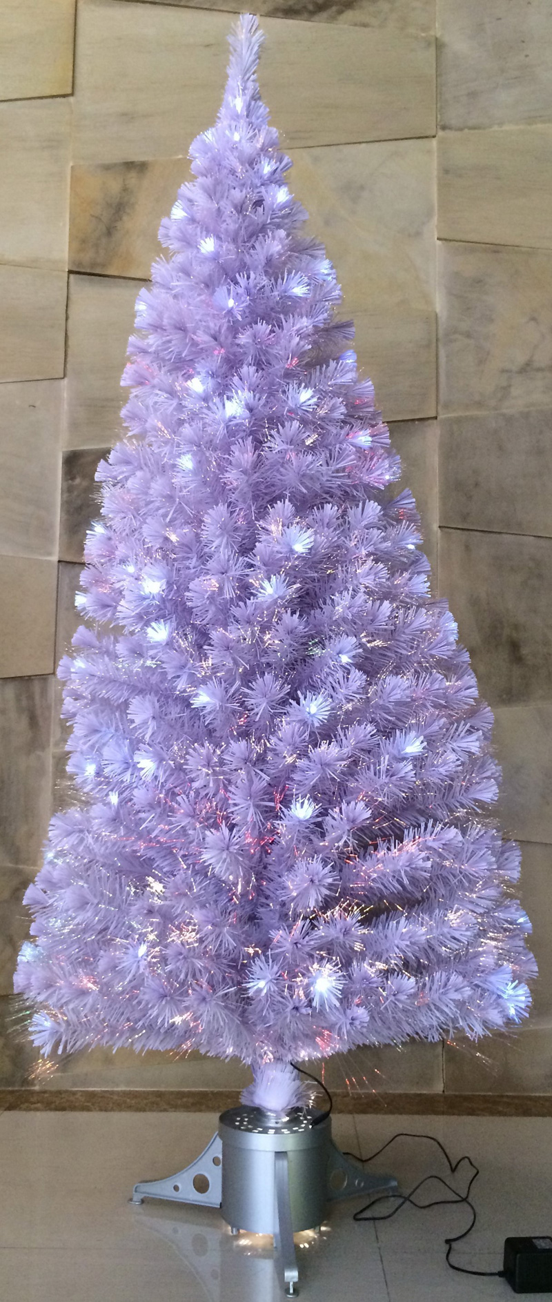 Hayneedle lighted Christmas tree (white)