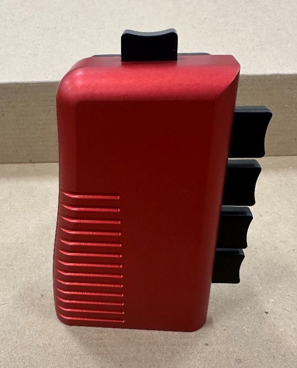 Seguro para recámaras de fusiles AR-15 Chamber Lock Pro (rojo) retirado del mercado 
