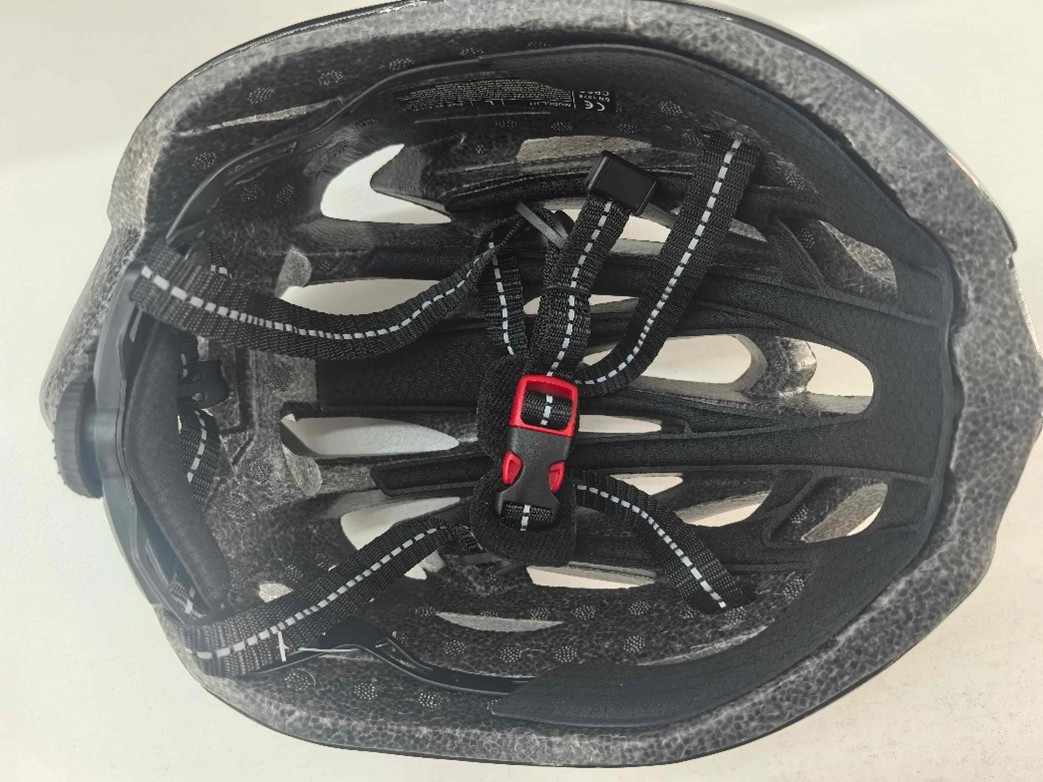 Recalled Favoto Model H1 Helmet (Knob and Buckle)