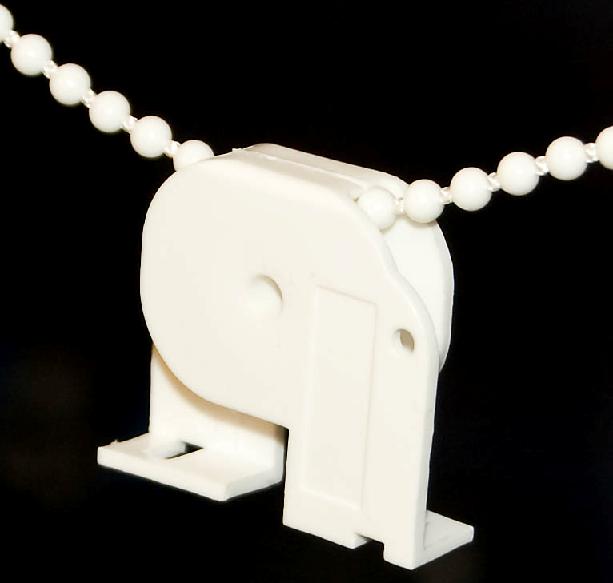 ISDANS, TUPPLUR, and ENJE Roller Blinds