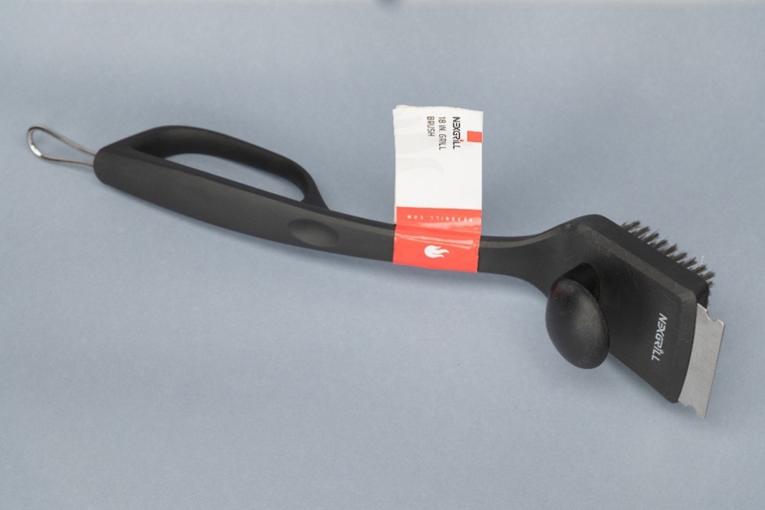 Recalled Nexgrill Grill Brush with Scraper (Model Number 530-0024G)