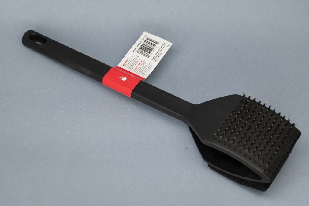 Recalled Nexgrill Grill Brush with Scrub Pad (Model Number 530-0041)