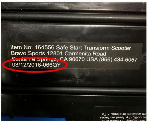 Label located under the platform with the date code