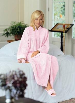 Recalled Full Length Women's Chenille Robe