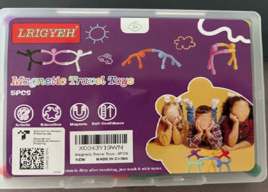 LRIGYEH Magnetic Travel Toys, top of plastic storage case