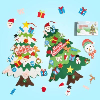 تم التذكير بمجموعة ألعاب شجرة عيد الميلاد للأطفال من The KiddoSpace