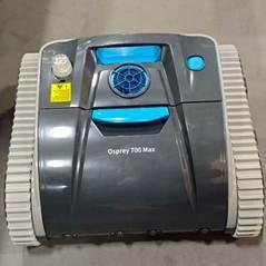 Recalled Wybot Osprey 700 Max (Top)