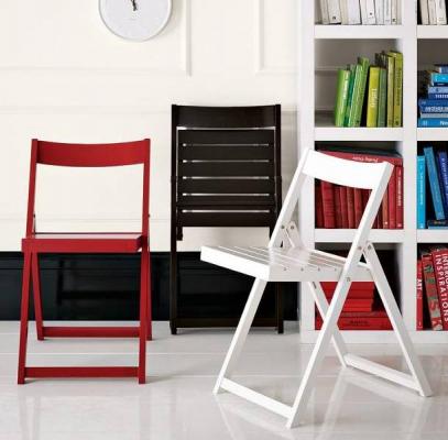 West Elm Recalls Folding Chairs