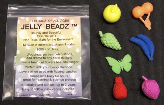 Doodlebutt Jelly BeadZ Magic Growing Fruity Fun water-absorbing polymer toys.