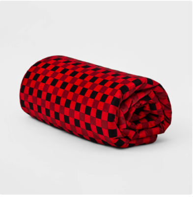Recalled Pillowfort Weighted Blanket – Buffalo Plaid – Red