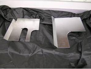 Incorrect heat shield (left) and correct heat shield (right)