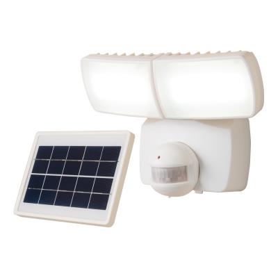 The recalled Defiant MST1000LWDF solar-powered motion-activated outdoor LDC light.