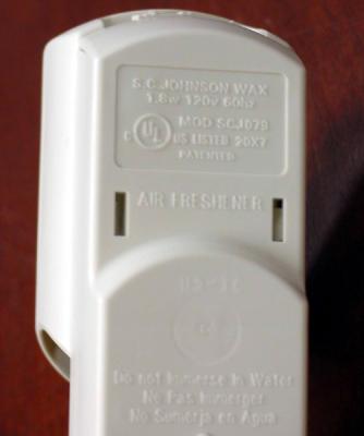 Recalled Glade® Extra Outlet Scented Oil Air Freshener, back