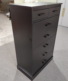 Recalled Hasuit 7-Drawer Dresser (side)