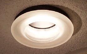 Recalled recessed light