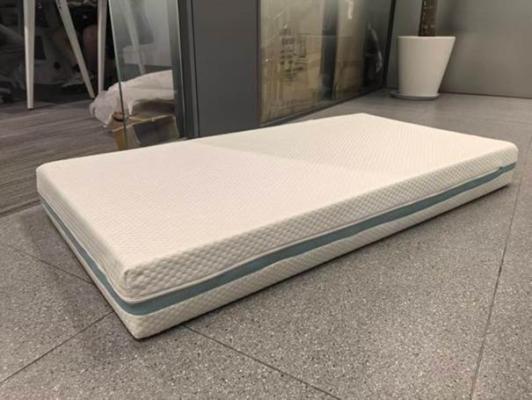 Recalled Voomf Full-sized Crib Mattress