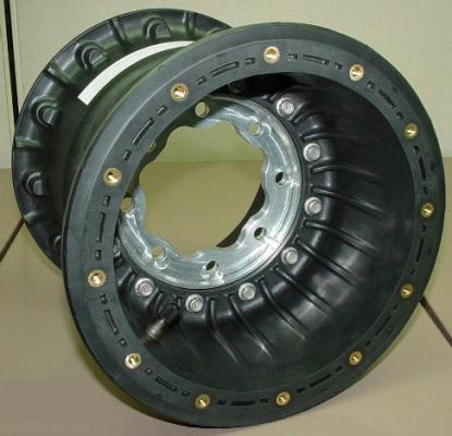 Figure 1. Unmounted wheel Outside view of 0990 YHR wheel showing carbon fiber rim and aluminum center section