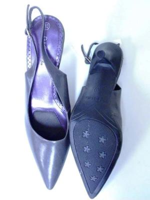 Image of recalled women's shoes