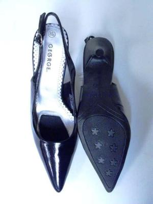 Image of recalled women's shoes