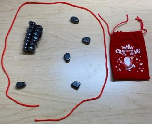 Recalled Christmas-themed Magnetic Chess Game - Contents