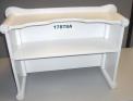 Recalled Bed Steps: Style #17878A, Bottom View
