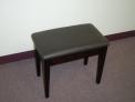 Recalled piano bench
