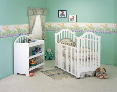 Picture of Recalled Fisher-Price logo Twinkle-Twinkle Crib