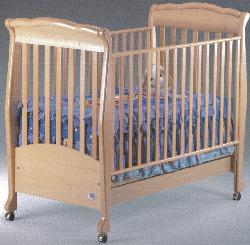 Click For Larger Image of Recalled Noelle Model Number 999 Crib