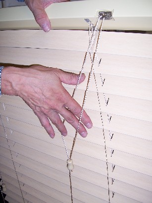 Picture of Recalled window blind